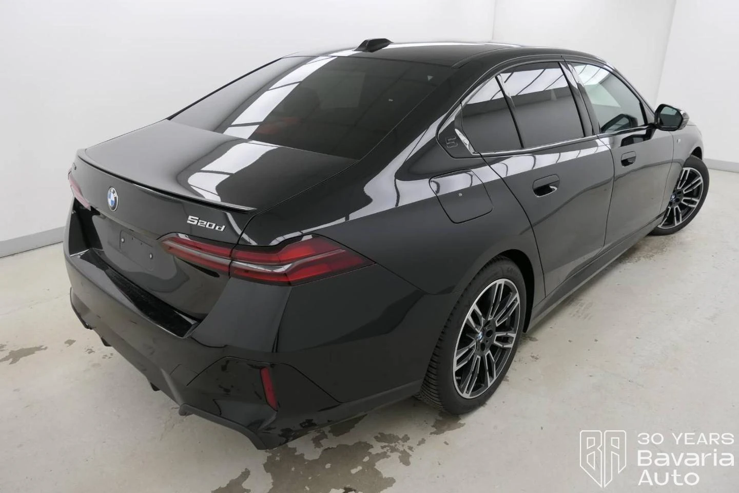 BMW 520 d xDrive M Sport Paket Steptronic | Mobile.bg   3