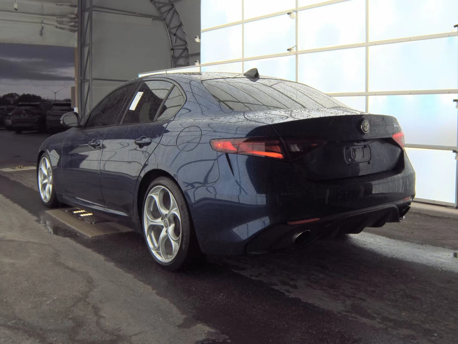 Alfa Romeo Giulia Ti Sport - изображение 6