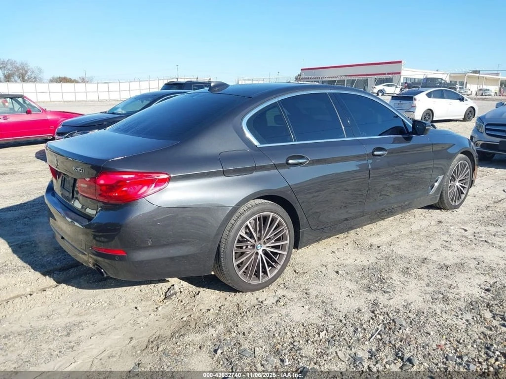 BMW 530 * CARFAX * БЕЗ ПЪРВОНАЧАЛНА ВНОСКА - изображение 4