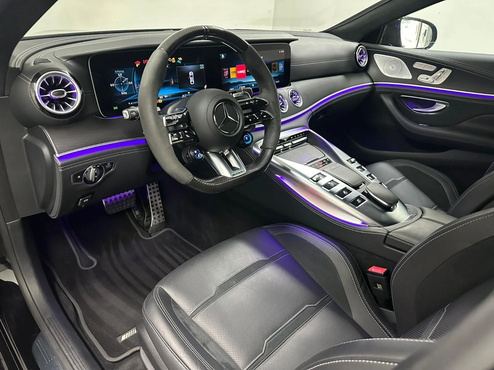 Mercedes-Benz AMG GT 63S E-PERFORMANCE/CERAMIC/AERO/BURM/NIGHT/PANO/ - изображение 10