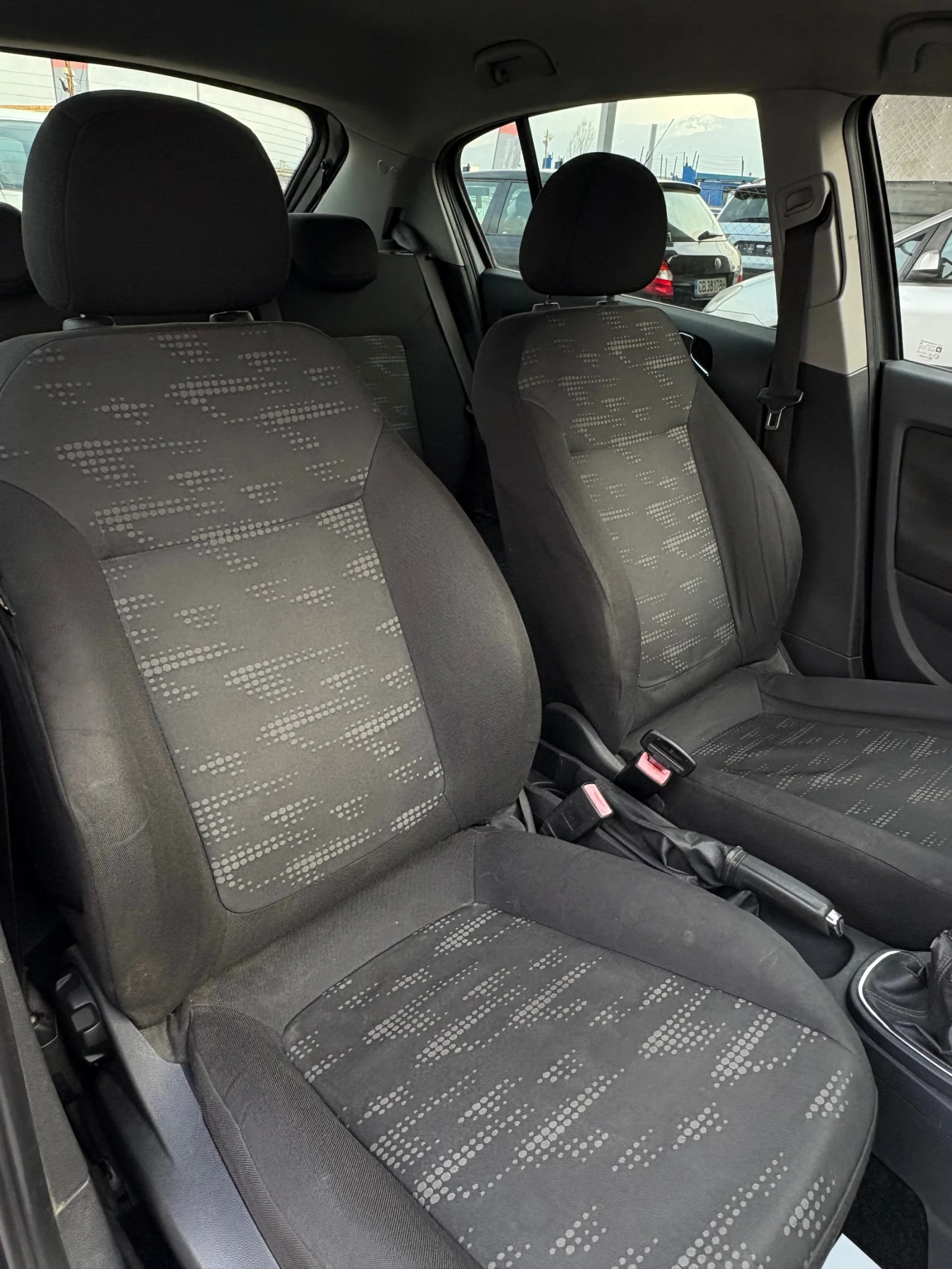 Opel Corsa 1.3 CDTI* FACE* EURO 5A, снимка 10 - Автомобили и джипове - 53879438