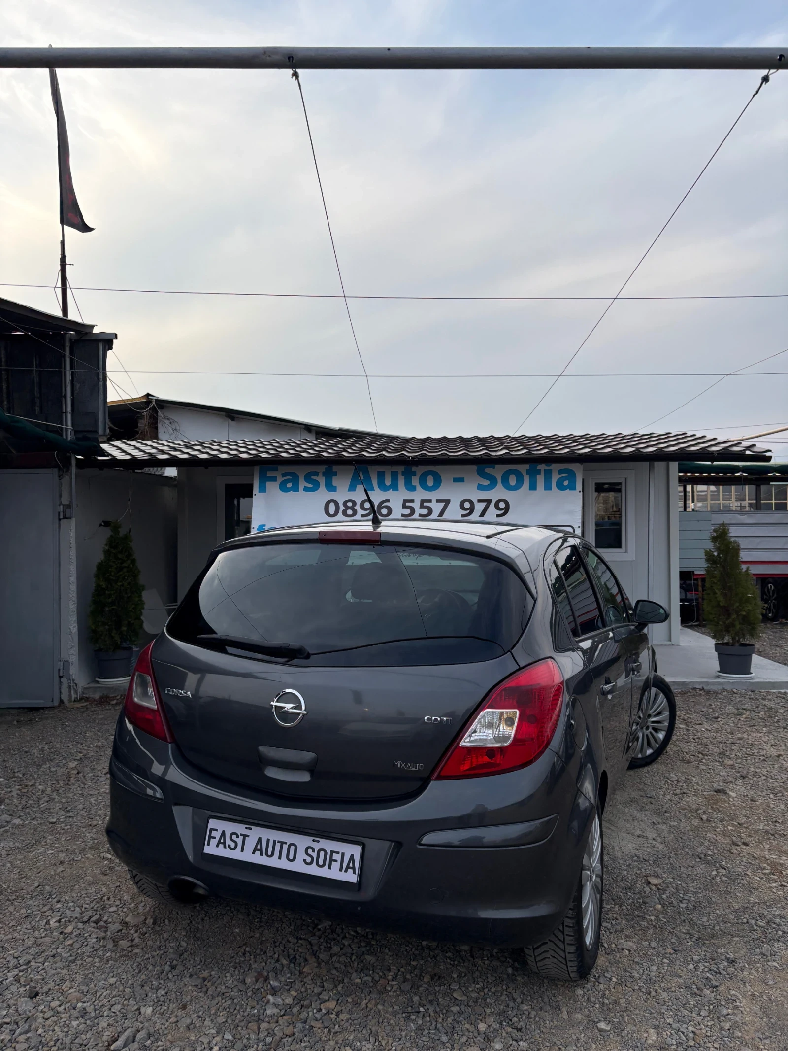 Opel Corsa 1.3 CDTI* FACE* EURO 5A, снимка 4 - Автомобили и джипове - 53879438