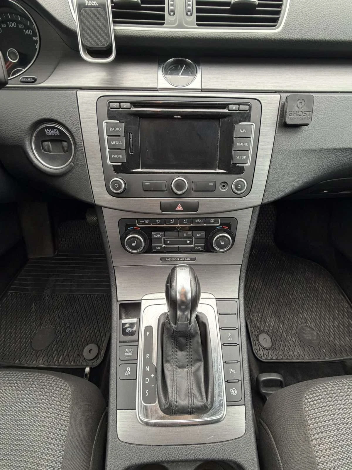 VW Passat 2.0TDI, снимка 9 - Автомобили и джипове - 53934745