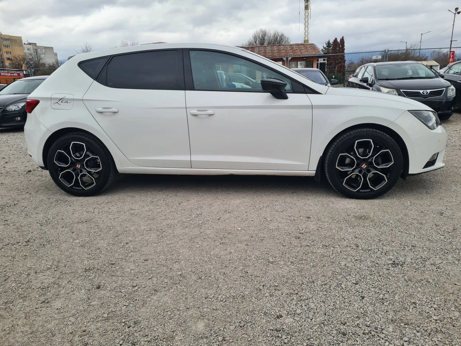 Seat Leon 1.6TDi 140p.s  | Mobile.bg � ����������� 4