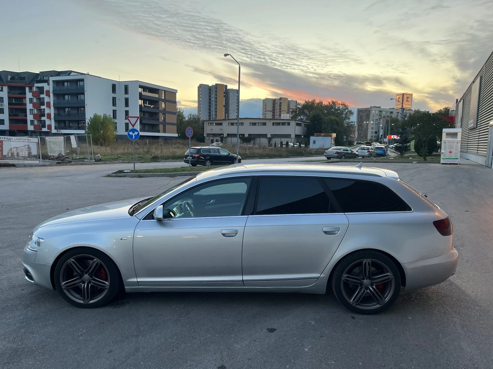 Audi A6 3.0 TDI S-line Quattro, снимка 5 - Автомобили и джипове - 54055347