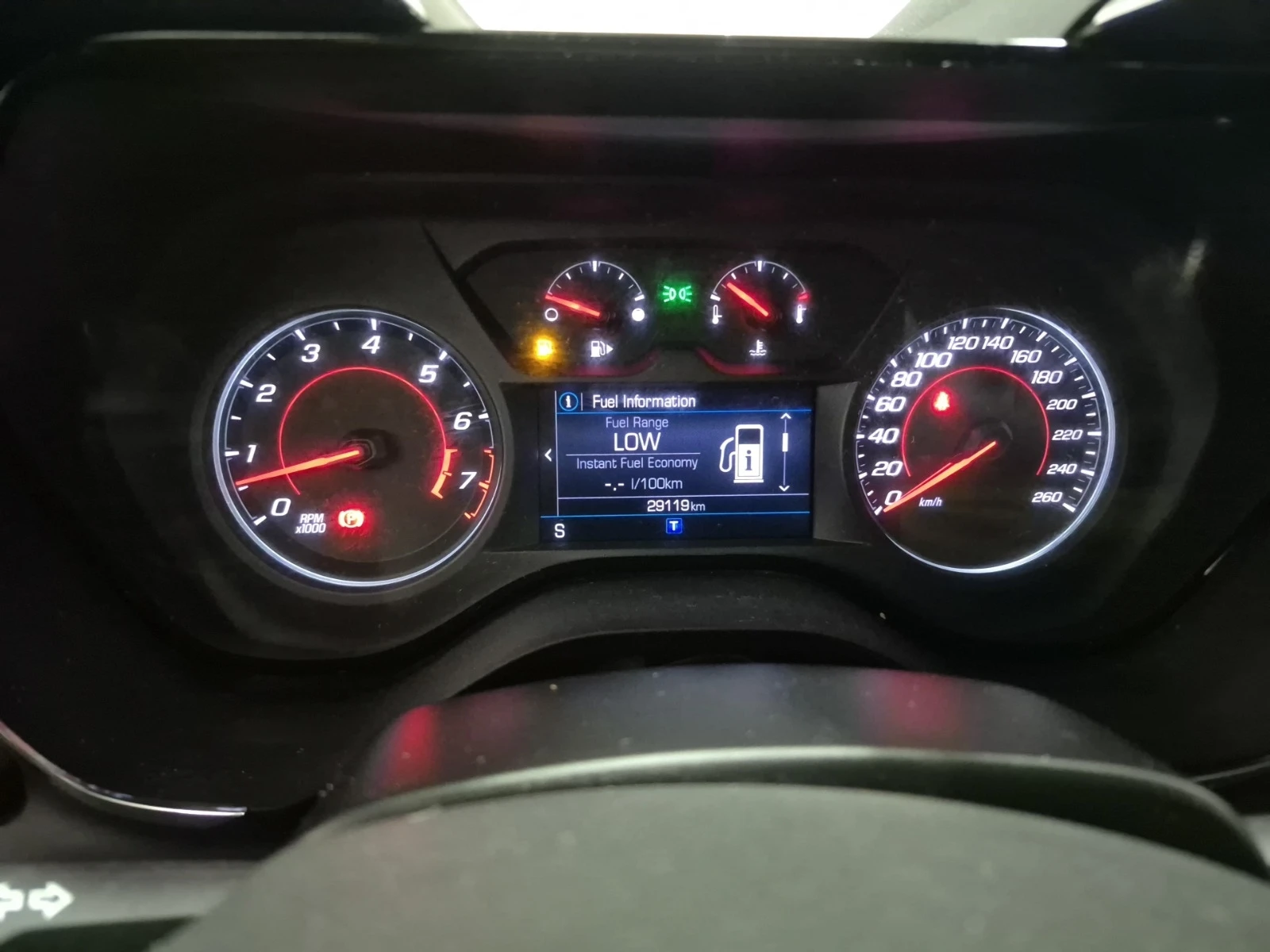 Chevrolet Camaro * * CARFAX * * АВТО КРЕДИТ * * , снимка 11 - Автомобили и джипове - 54071047