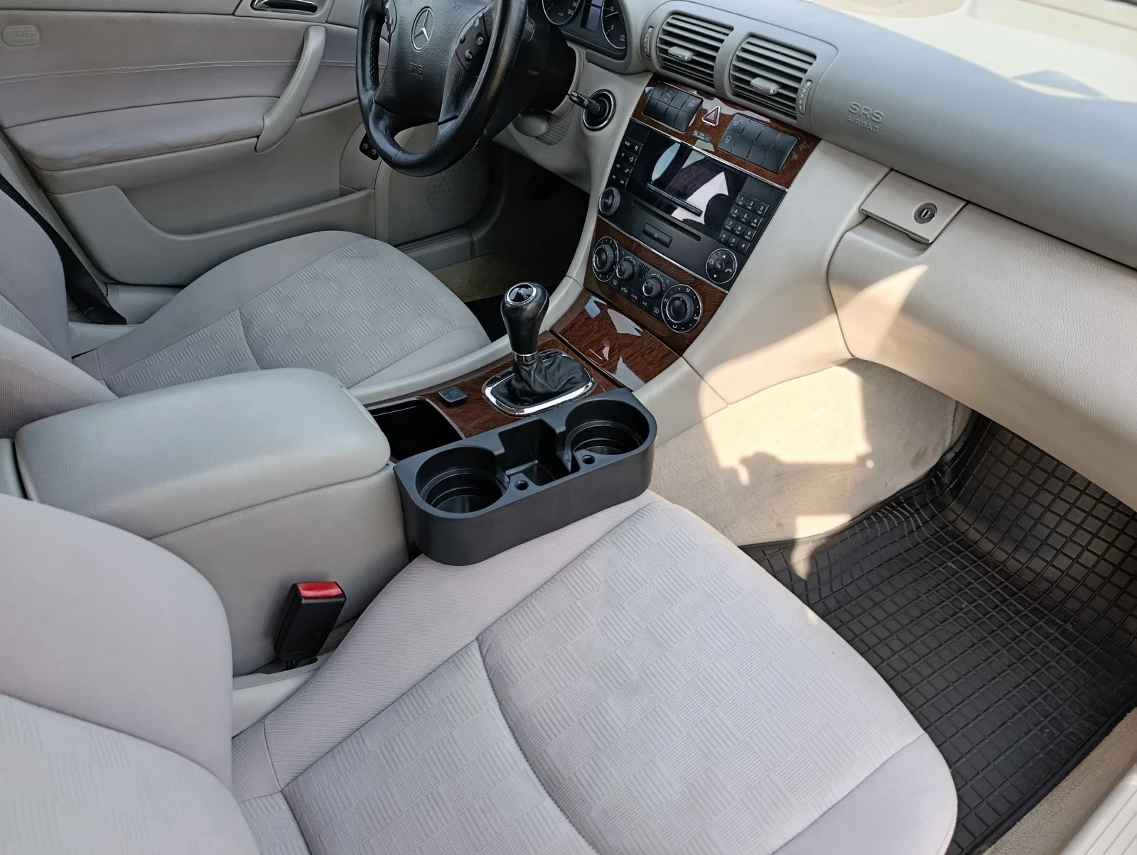 Mercedes-Benz C 280 C280 4matic бензин/газ, снимка 2 - Автомобили и джипове - 54378186