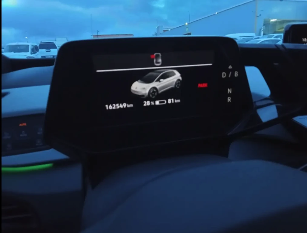 VW ID.3 1st Max, снимка 9 - Автомобили и джипове - 54818897
