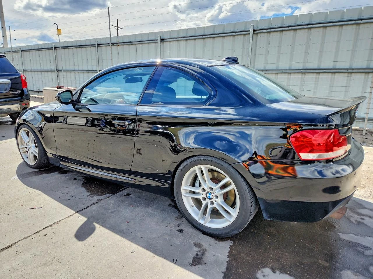 BMW 135 * M-SPORT* РЪЧКА* КОЖА* ПОДГРЕВ* ШИБИДАХ* , снимка 2 - Автомобили и джипове - 54923375