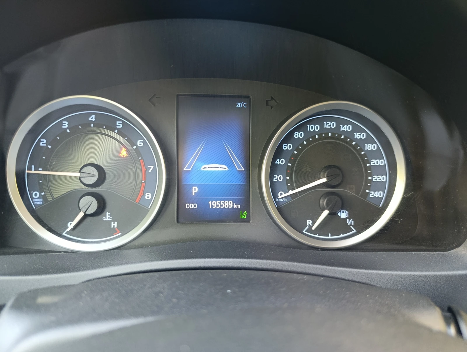 Toyota Corolla 1.6 132hp Закупен от БГ, снимка 11 - Автомобили и джипове - 54971556