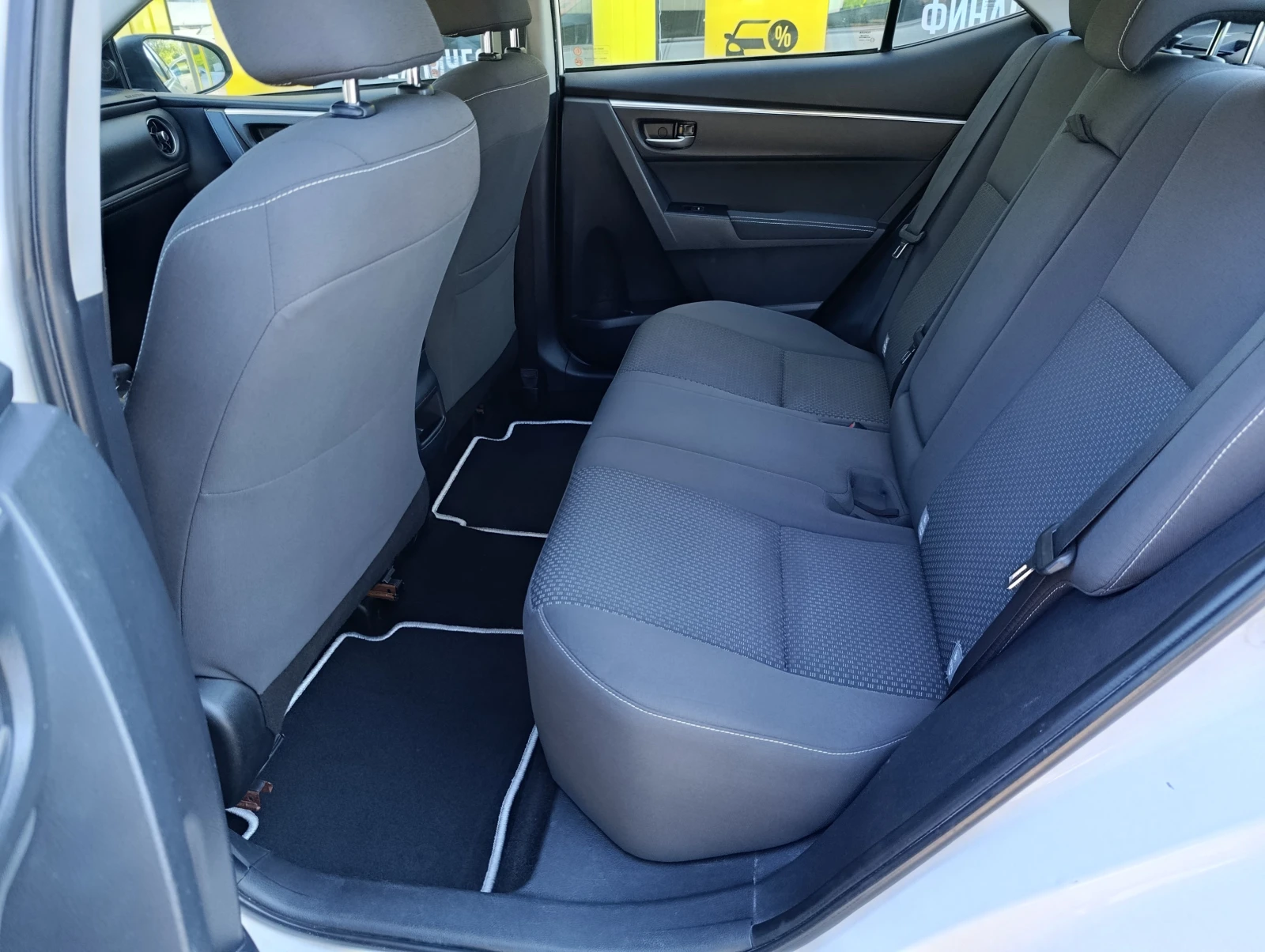 Toyota Corolla 1.6 132hp Закупен от БГ, снимка 6 - Автомобили и джипове - 54971556