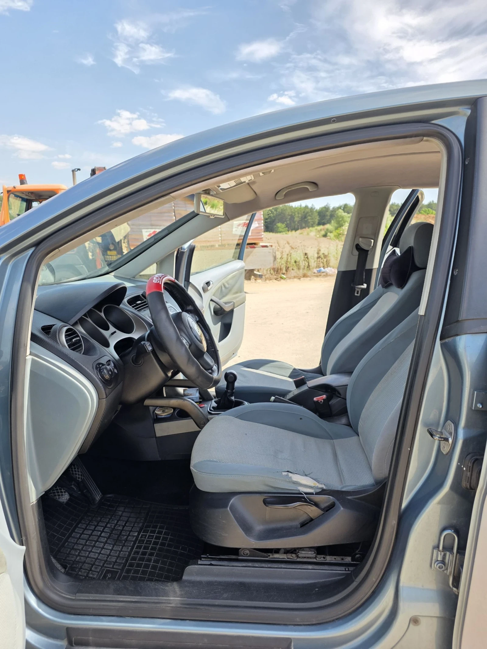 Seat Altea, снимка 13 - Автомобили и джипове - 55040268