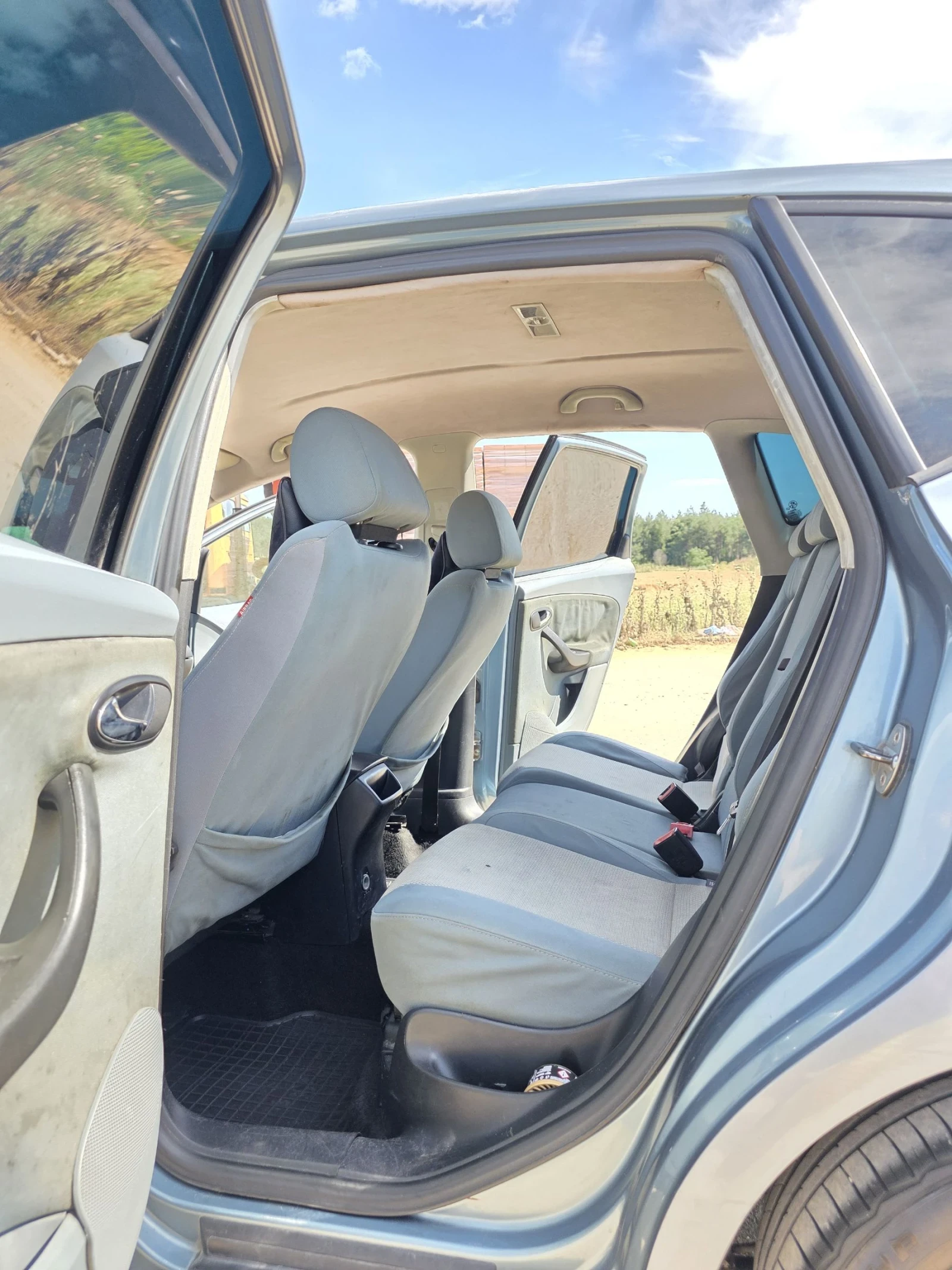 Seat Altea, снимка 11 - Автомобили и джипове - 55040268