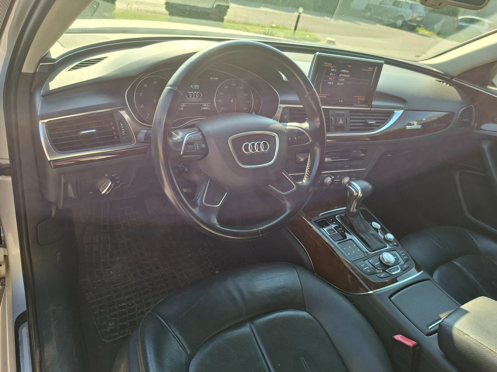 Audi A6 2.0 TFSI, снимка 8 - Автомобили и джипове - 55055714