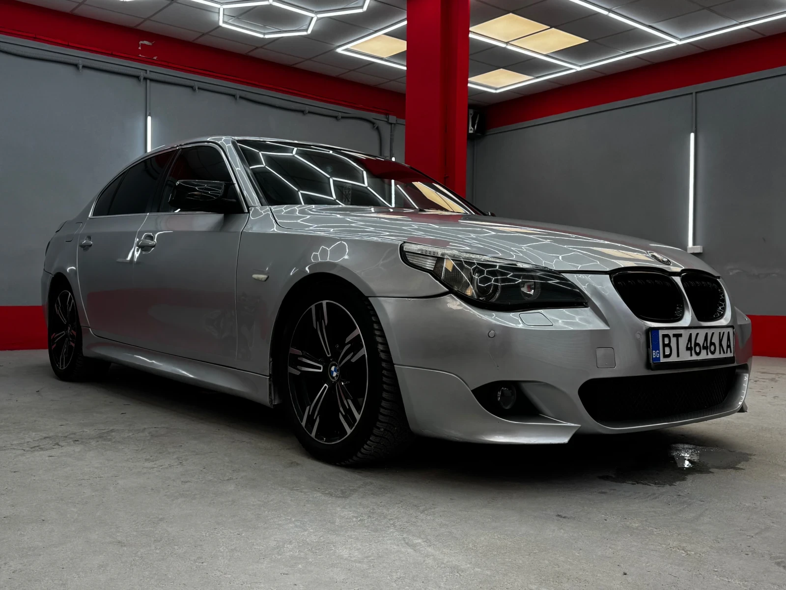 BMW 530, снимка 3 - Автомобили и джипове - 55378196