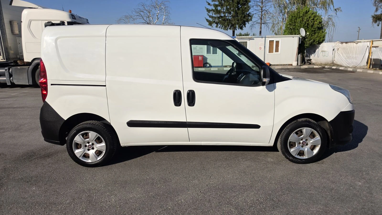 Fiat Doblo 1.3 пultijet, снимка 4 - Автомобили и джипове - 55494620