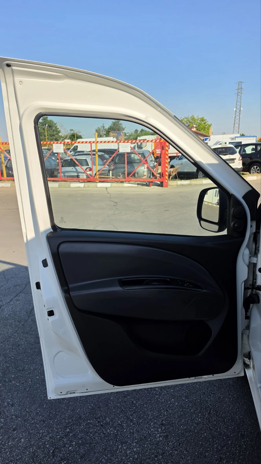 Fiat Doblo 1.3 пultijet, снимка 13 - Автомобили и джипове - 55494620