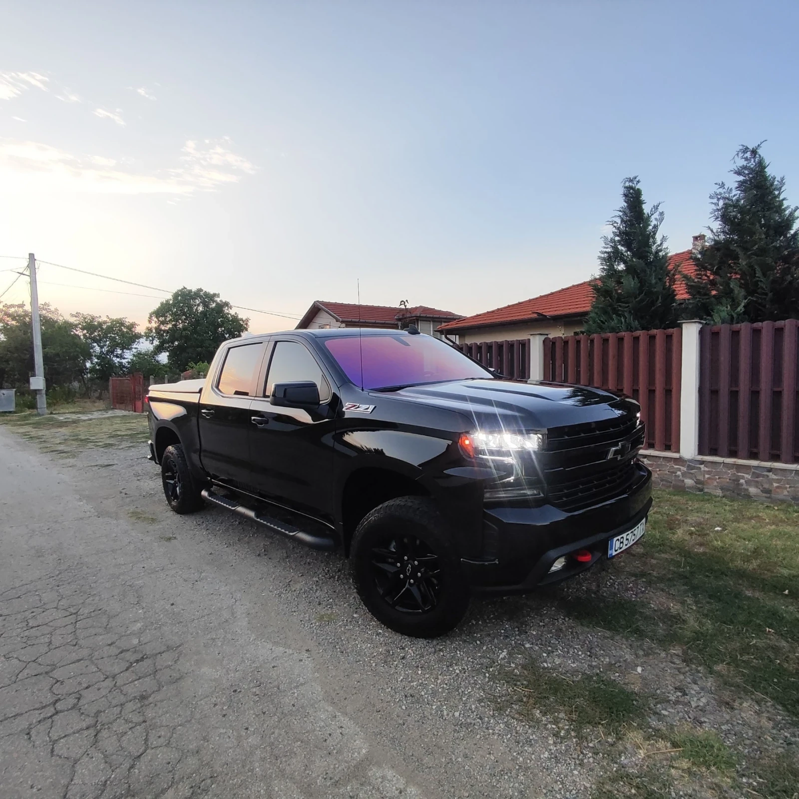 Chevrolet Silverado Z71 TRAIL Boss, снимка 2 - Автомобили и джипове - 55607342