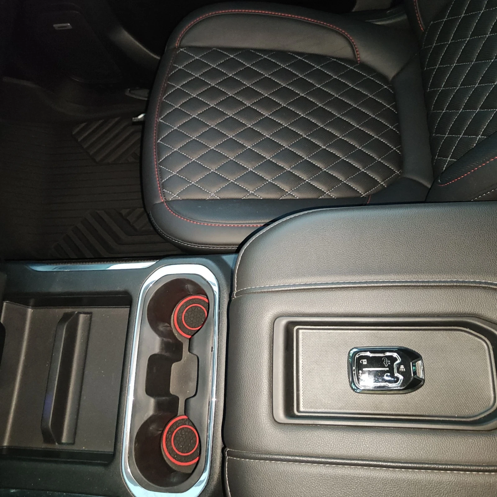 Chevrolet Silverado Z71 TRAIL Boss, снимка 10 - Автомобили и джипове - 55607342