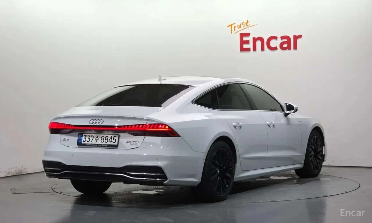 Audi A7 045 TDI Quattro ОБДУХВАНЕ/ПАНОРАМА/ДИСТРОНИК/360 , снимка 2 - Автомобили и джипове - 55631595