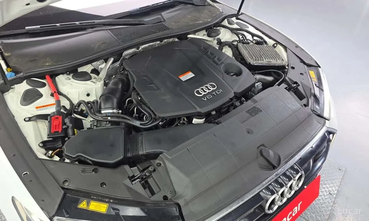 Audi A7 045 TDI Quattro ОБДУХВАНЕ/ПАНОРАМА/ДИСТРОНИК/360 , снимка 6 - Автомобили и джипове - 55631595