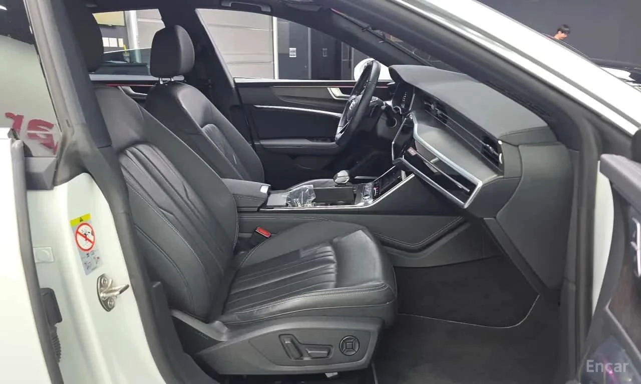 Audi A7 045 TDI Quattro ОБДУХВАНЕ/ПАНОРАМА/ДИСТРОНИК/360 , снимка 11 - Автомобили и джипове - 55631595