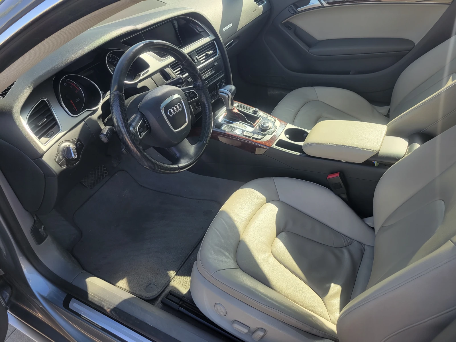Audi A5 3.2, снимка 8 - Автомобили и джипове - 56626758