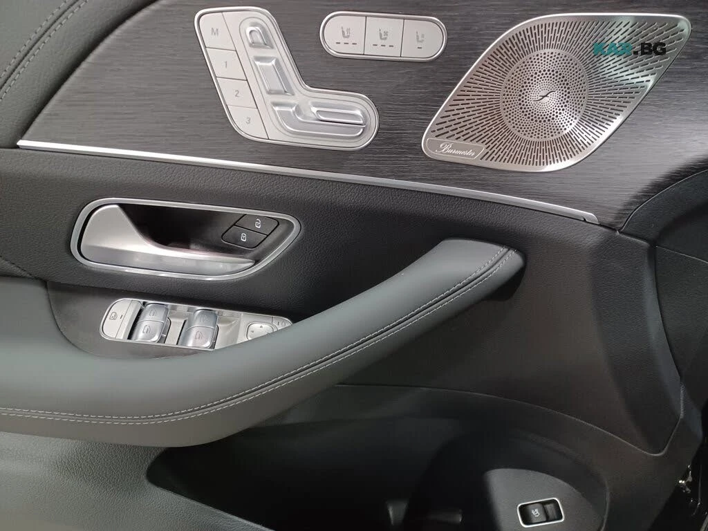 Mercedes-Benz GLE 450 AMG* 4MATIC* BURMESTER* PANO* ПОДГРЕВ* ОБДУХВАНЕ* , снимка 12 - Автомобили и джипове - 55819101