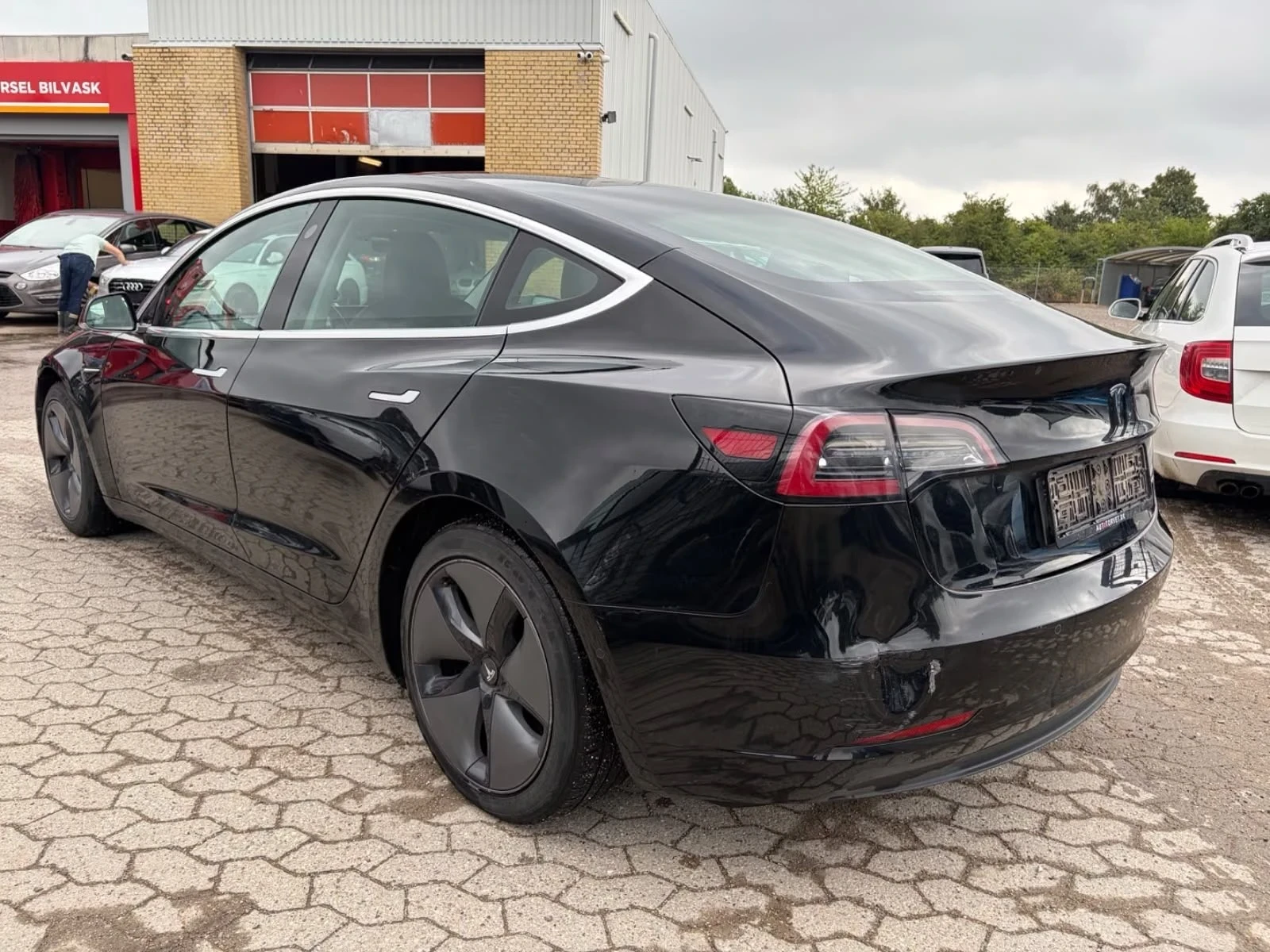 Tesla Model 3 Long Range AWD Panorama LED, снимка 5 - Автомобили и джипове - 55830079