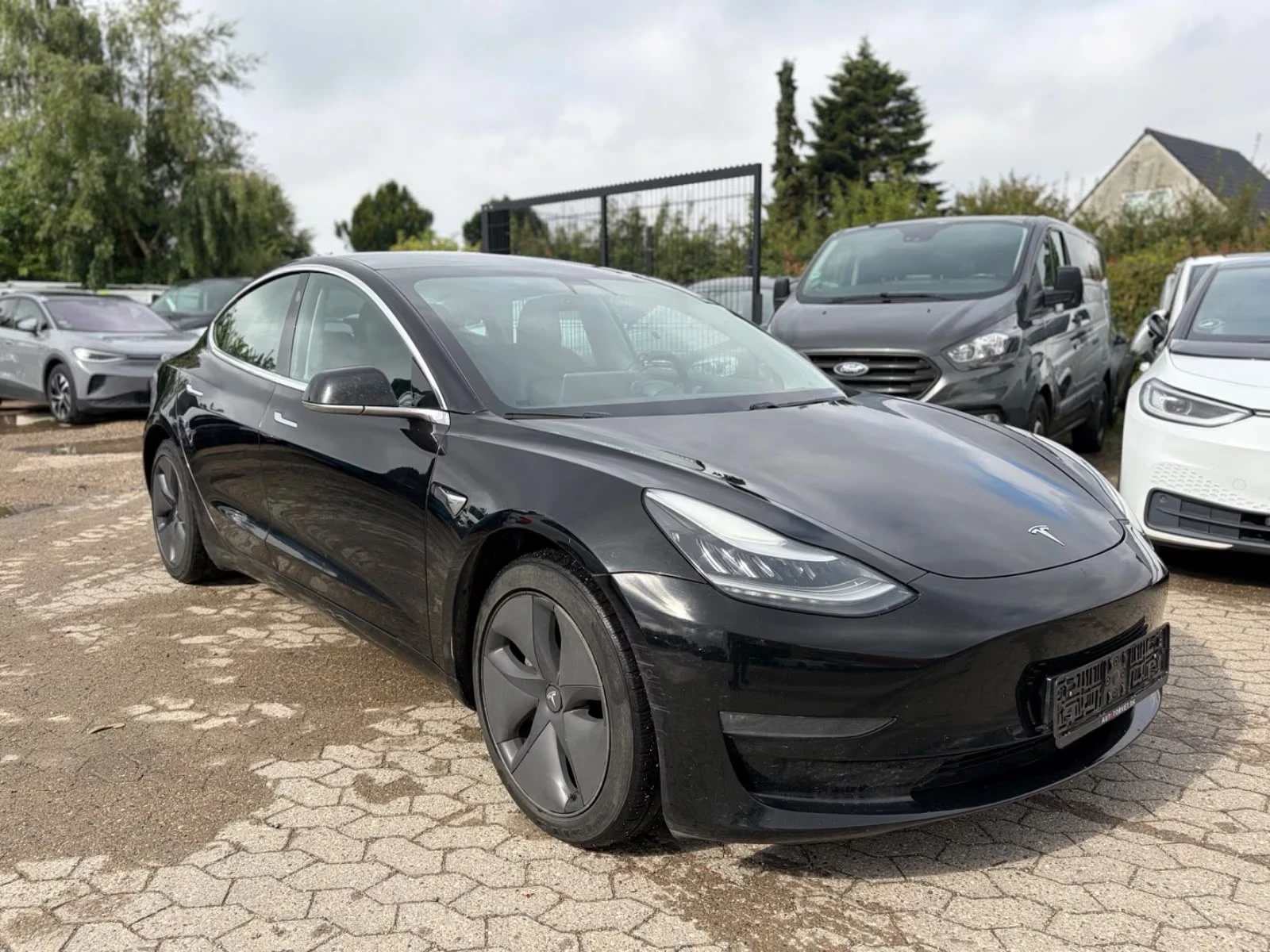 Tesla Model 3 Long Range AWD Panorama LED, снимка 2 - Автомобили и джипове - 55830079