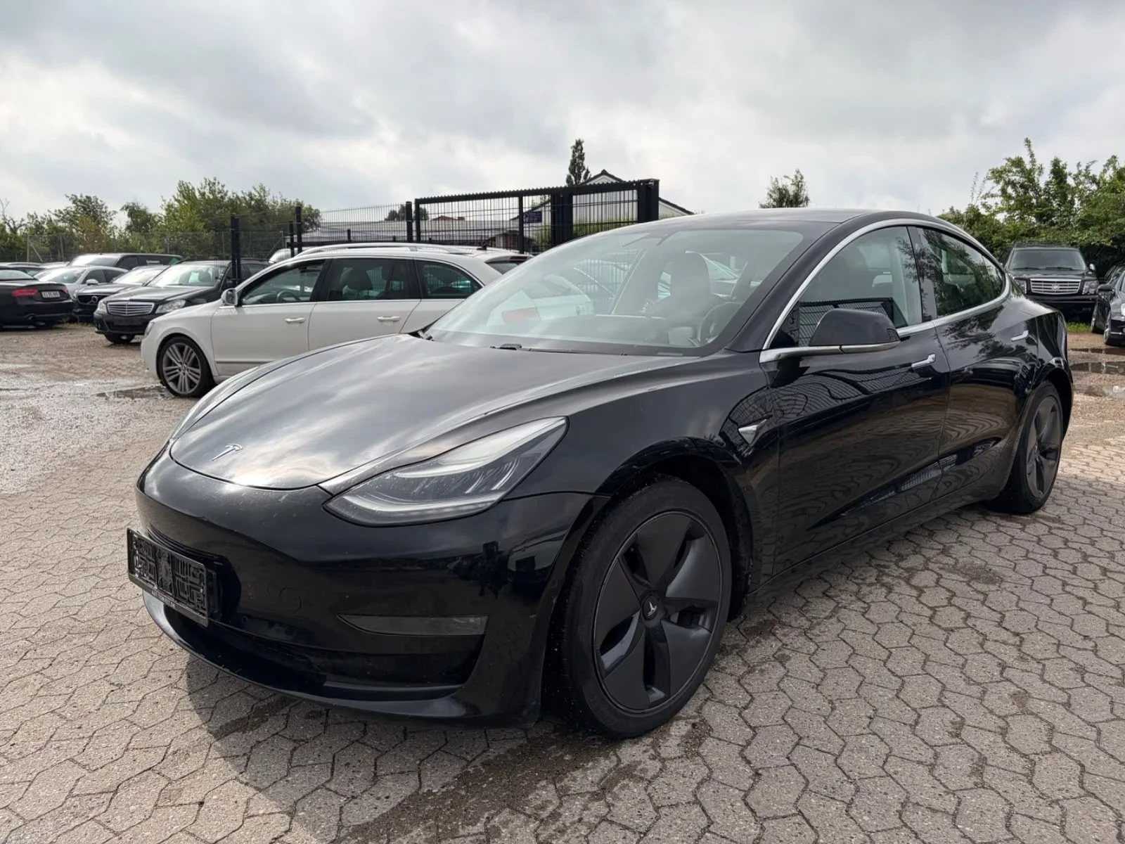 Tesla Model 3 Long Range AWD Panorama LED