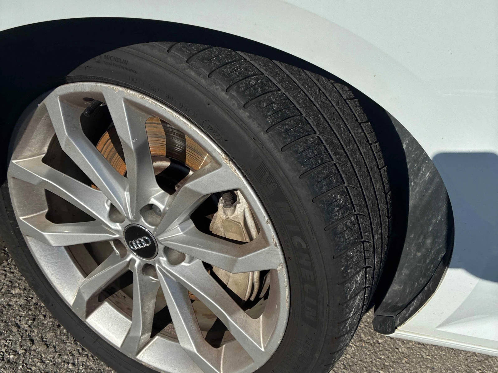 Audi A4 Progressiv * АВТОКРЕДИТ * ГЛАВНО ПРЕДСТАВИТЕЛСТВО, снимка 7 - Автомобили и джипове - 55927298