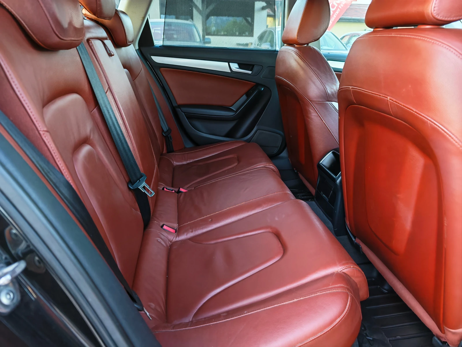 Audi A4 2.0 tdi s-line, снимка 13 - Автомобили и джипове - 55962137