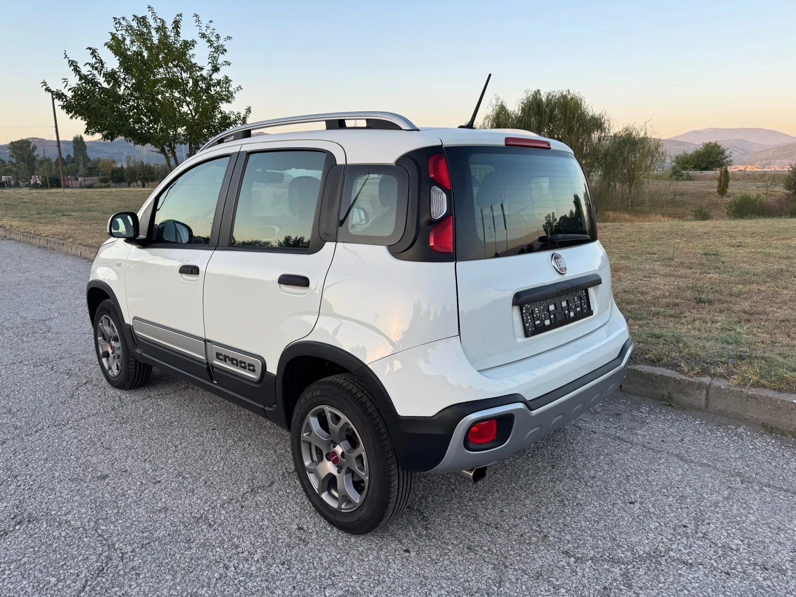 Fiat Panda 1000 Turbo 4x4 Cross , снимка 3 - Автомобили и джипове - 56011419