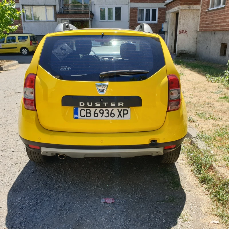 Dacia Duster, снимка 4 - Автомобили и джипове - 47401291