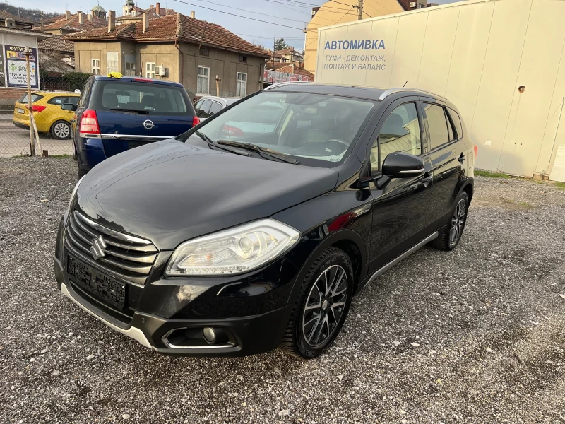 Suzuki SX4 S-Cross Кожа* Нави* Панорама* Камера, снимка 2 - Автомобили и джипове - 48554715