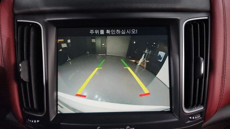 Maserati Levante 3.0 AWD SPORT, снимка 16 - Автомобили и джипове - 52454577