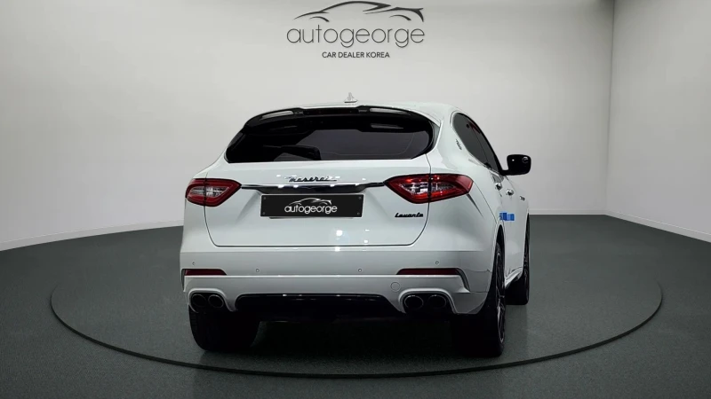 Maserati Levante 3.0 AWD SPORT, снимка 4 - Автомобили и джипове - 52454577