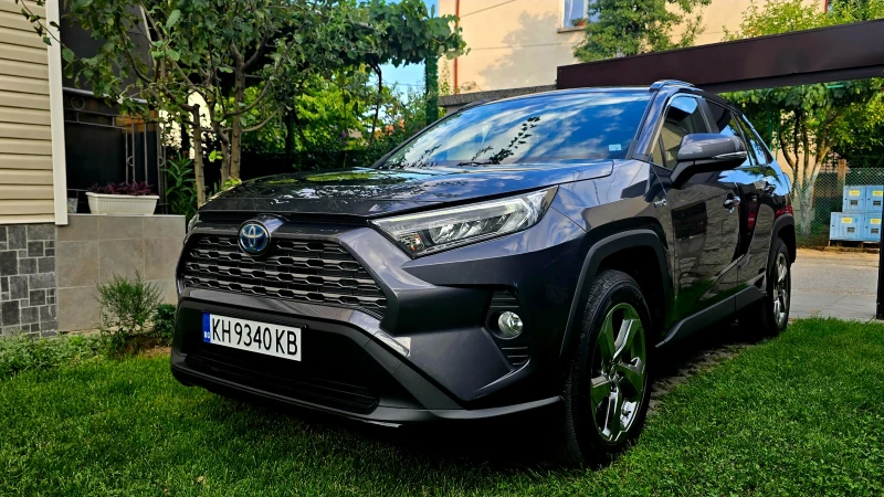 Toyota Rav4 2500 Hybrid 4x4 FULL, снимка 12 - Автомобили и джипове - 52514420
