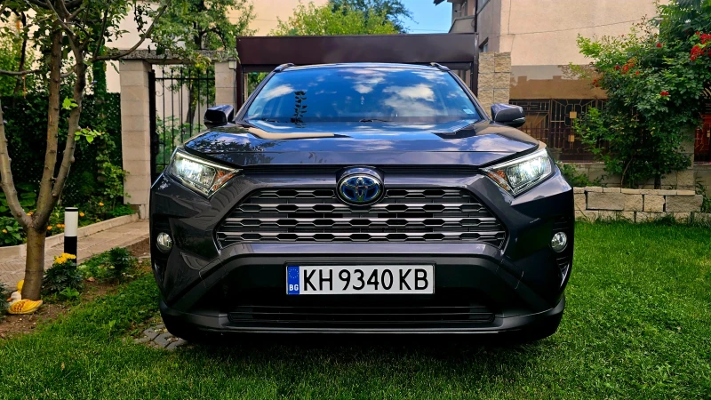 Toyota Rav4 2500 Hybrid 4x4 FULL, снимка 3 - Автомобили и джипове - 52514420