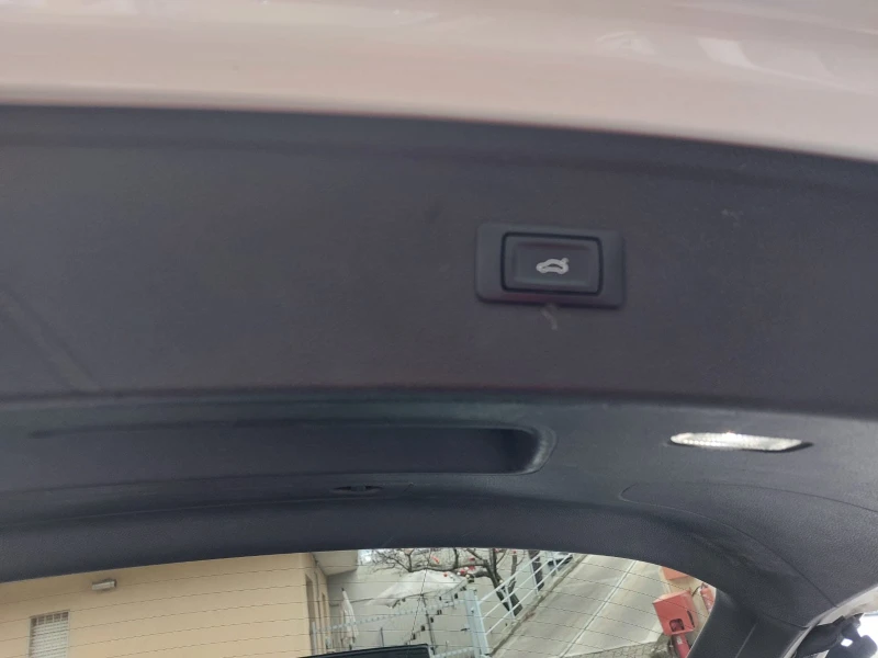 Audi Q5 2.0 TDI Quattro, снимка 14 - Автомобили и джипове - 53324343