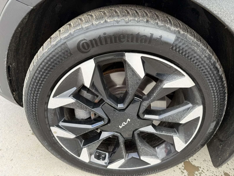 Kia Sorento, снимка 14 - Автомобили и джипове - 53445409