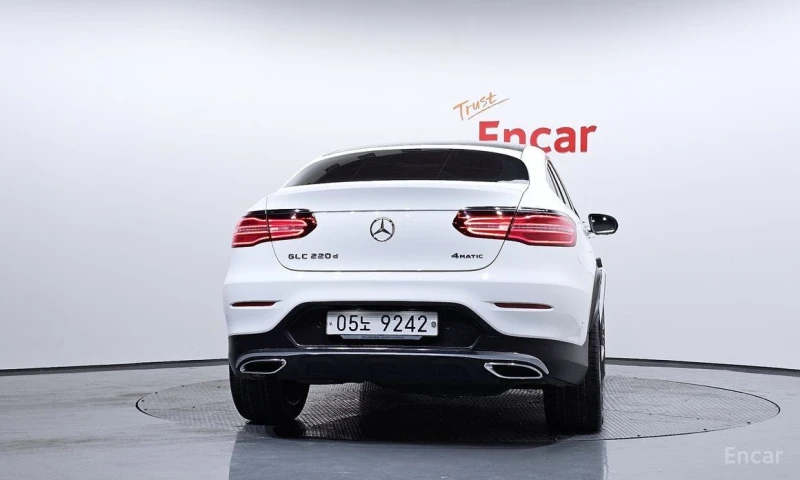 Mercedes-Benz GLC 220, снимка 4 - Автомобили и джипове - 53525416