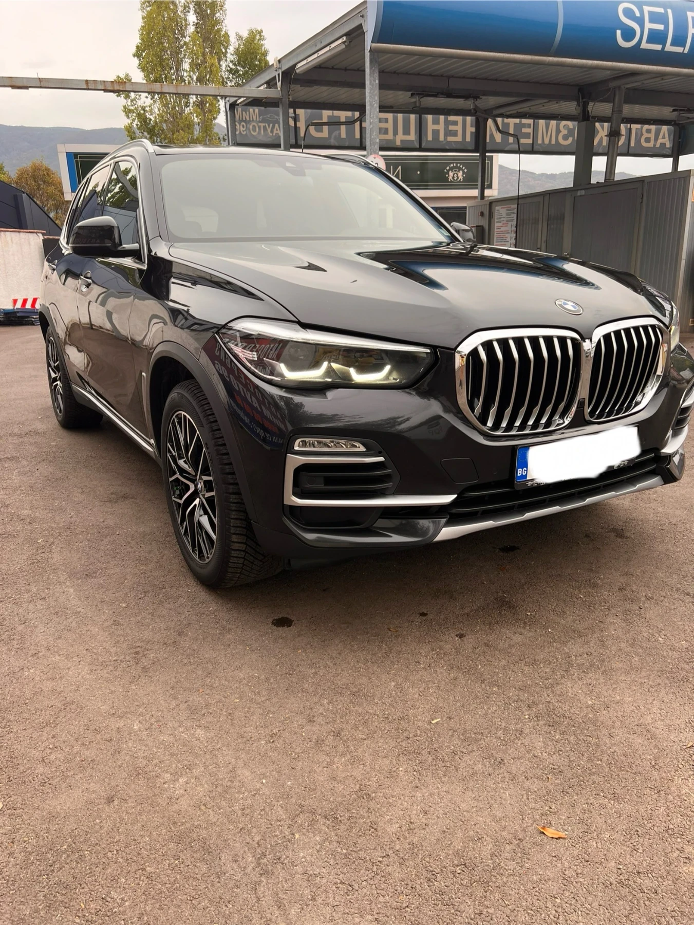 BMW X5 G05 40i xDrive - изображение 2