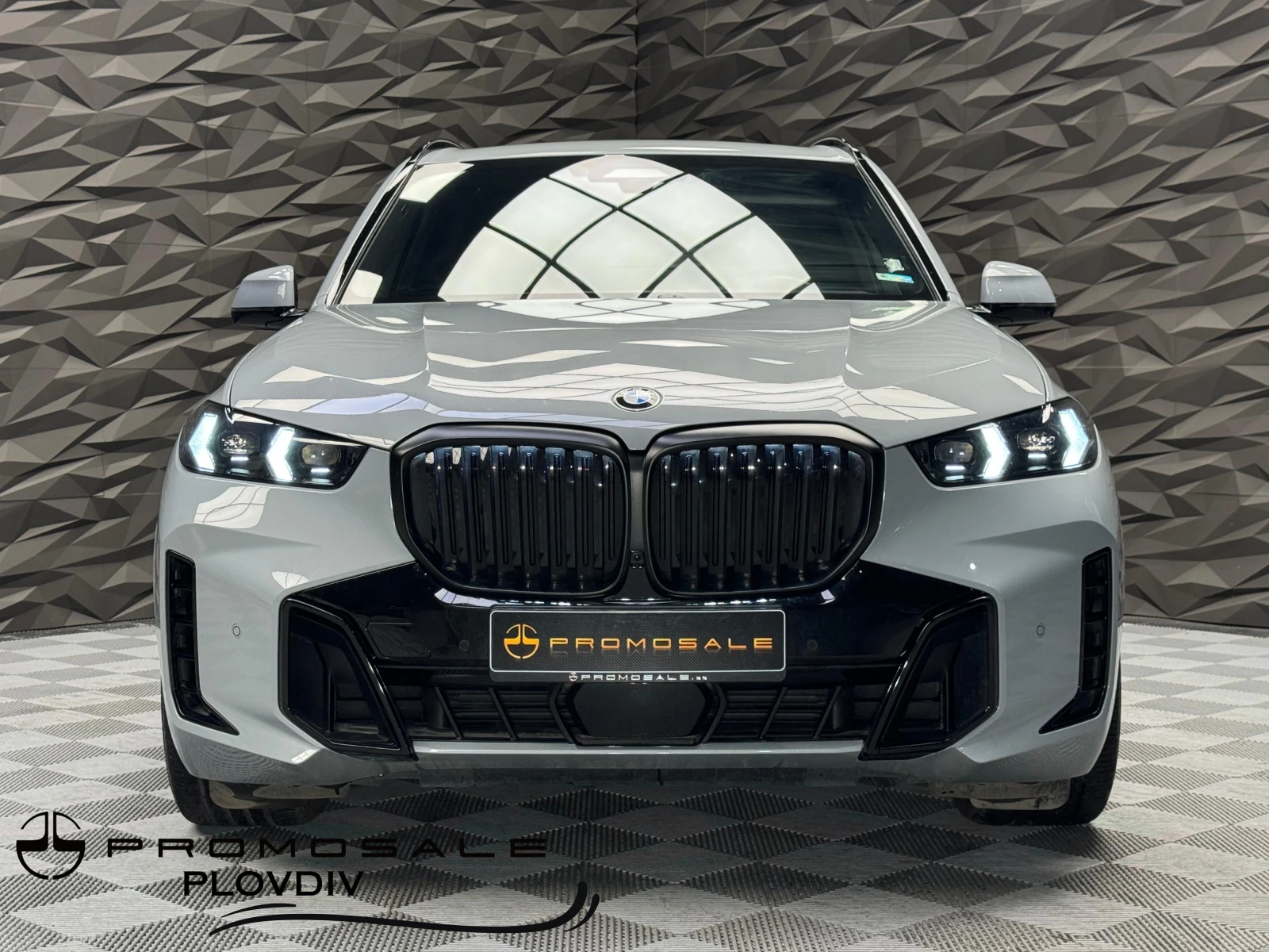 BMW X5 xDrive30d* M-Sport* HeadUp* H&K - изображение 2