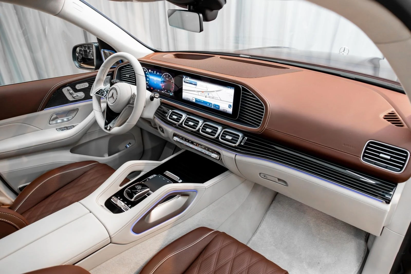 Mercedes-Benz GLS 600 MAYBACH/MANUFAKTUR/FIRST CLASS/ACTIVE BODY/BURM 4D - изображение 9