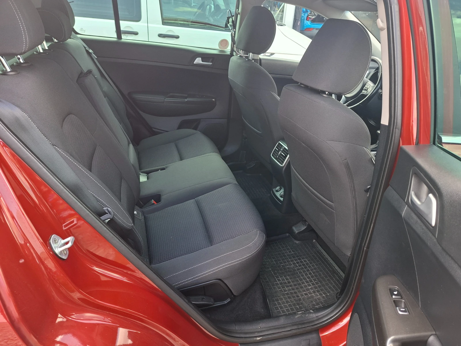 Kia Sportage | Mobile.bg   13