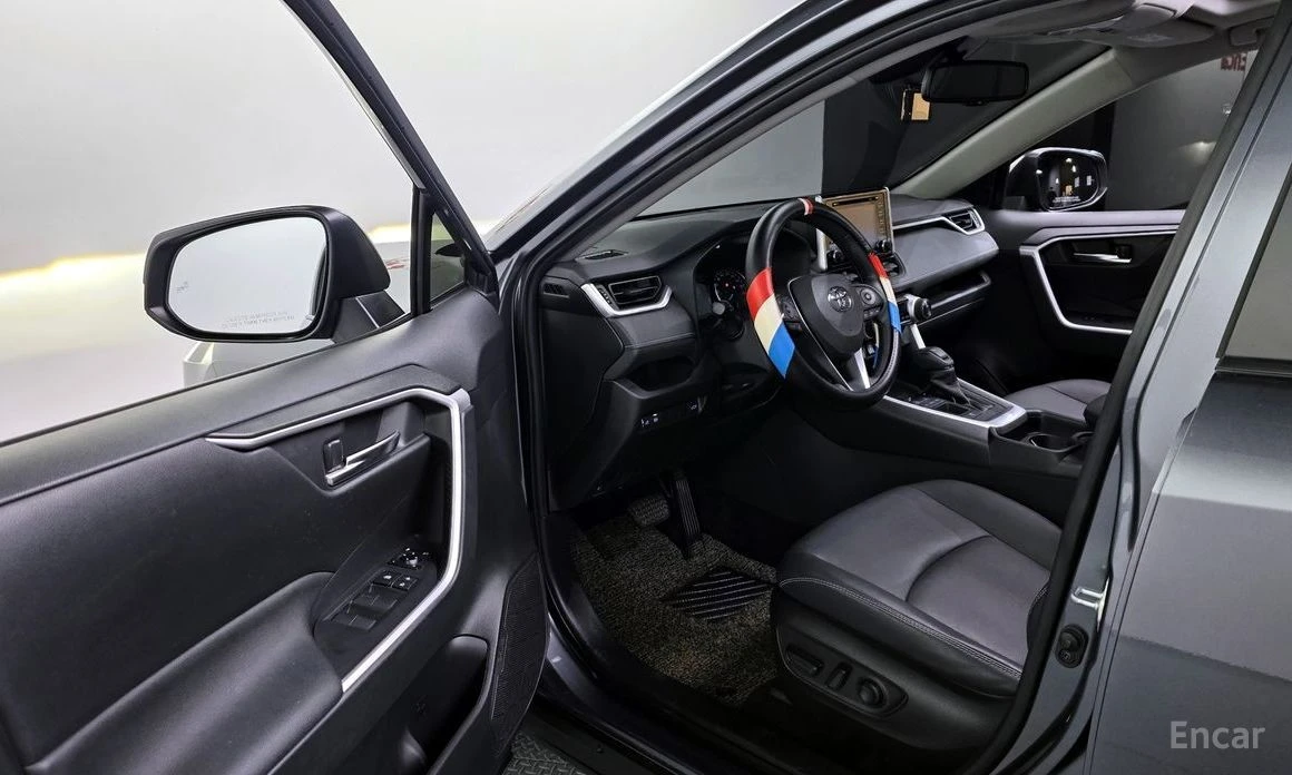 Toyota Rav4  - изображение 10