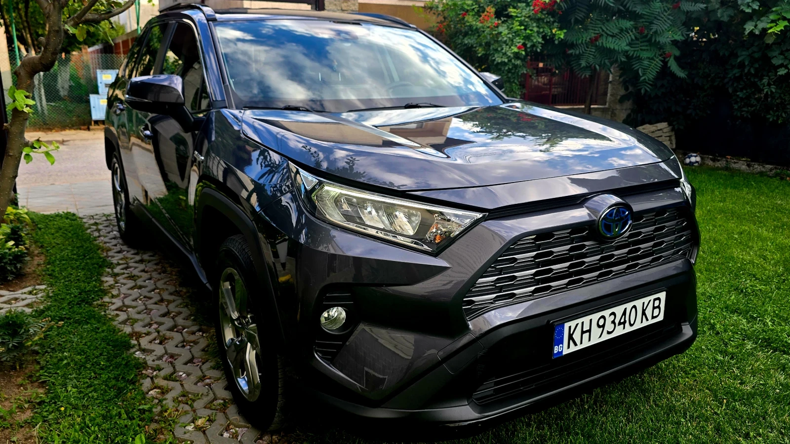 Toyota Rav4 2500 Hybrid 4x4 FULL - изображение 4