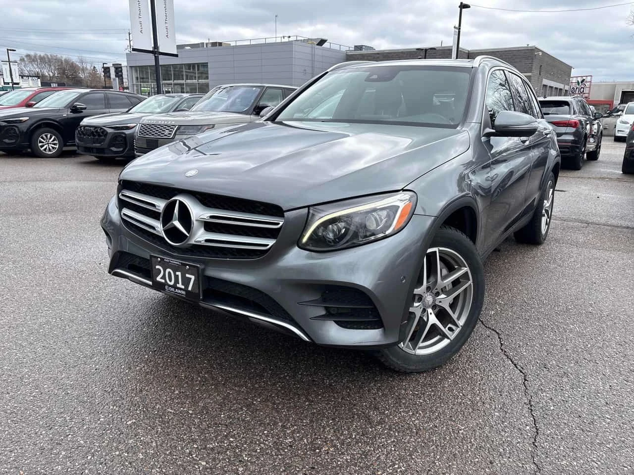 Mercedes-Benz GLC 300 4MATIC* DISTRONIC* PANO* ПОДГРЕВИ* + ГУМИ | Auto.bg — изображение 1